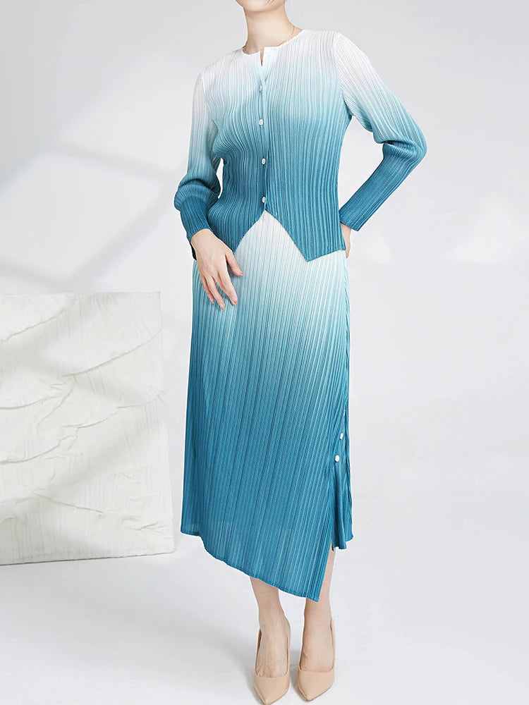 Women Split Top Pleat Style Gradient Color Irregular Summer Casual Half-body Skirt